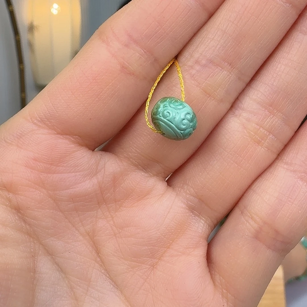 绿松石未镶嵌挂件