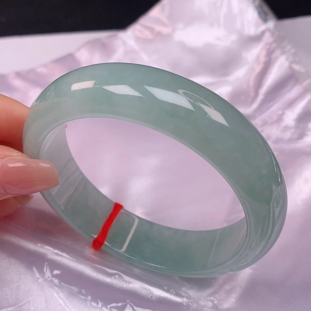 【闪购商品】翡翠手镯未镶嵌慕**星58翡翠手镯