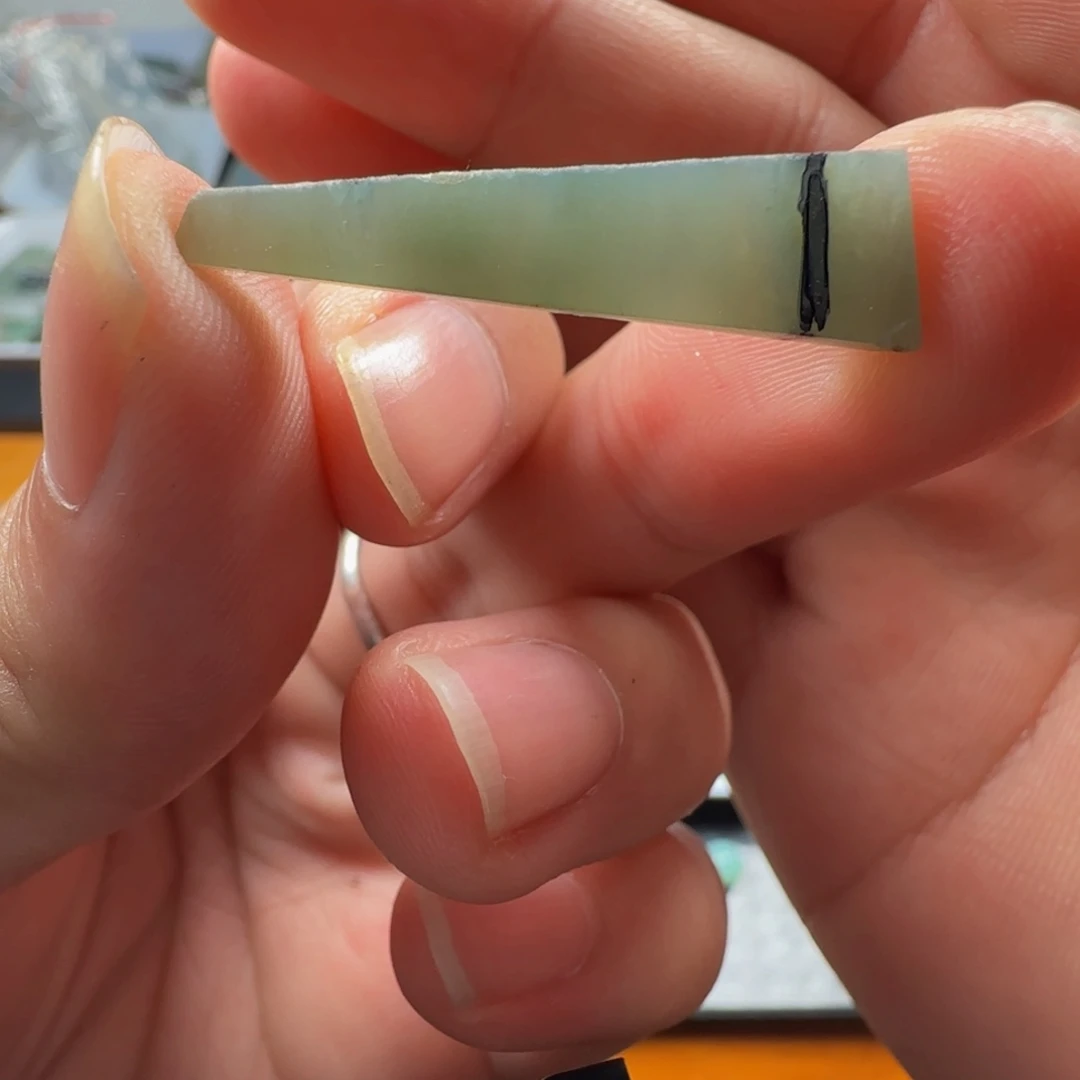 定制翡翠未镶嵌缅甸a货翡翠