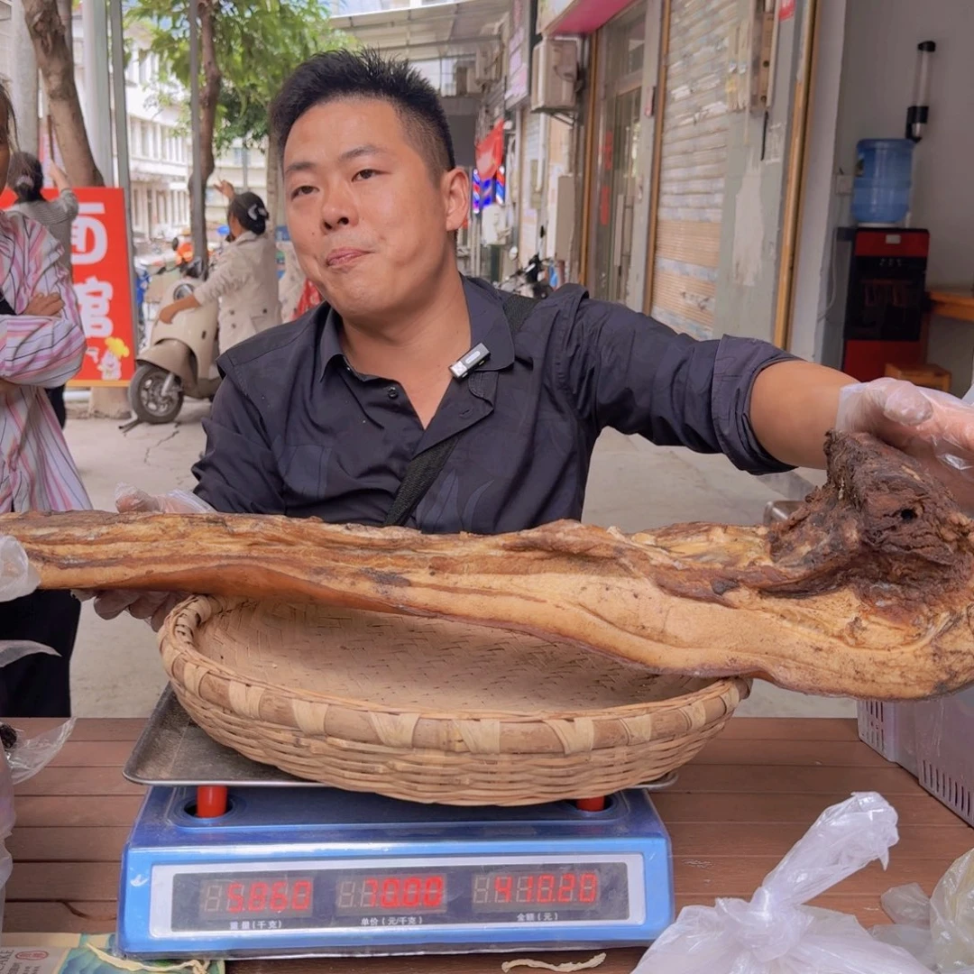 中国大陆腊肉12斤