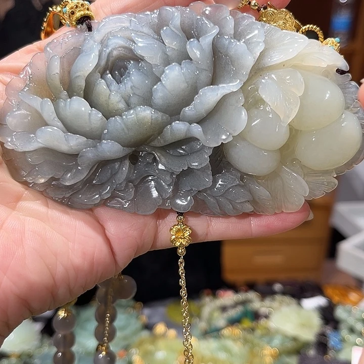 未镶嵌岫玉毛衣链