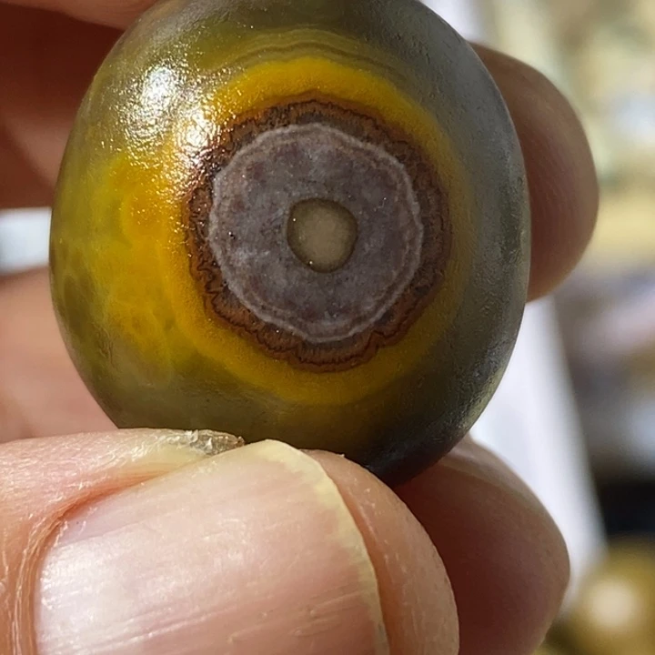 左****玛瑙/玉髓合金珠宝半成品