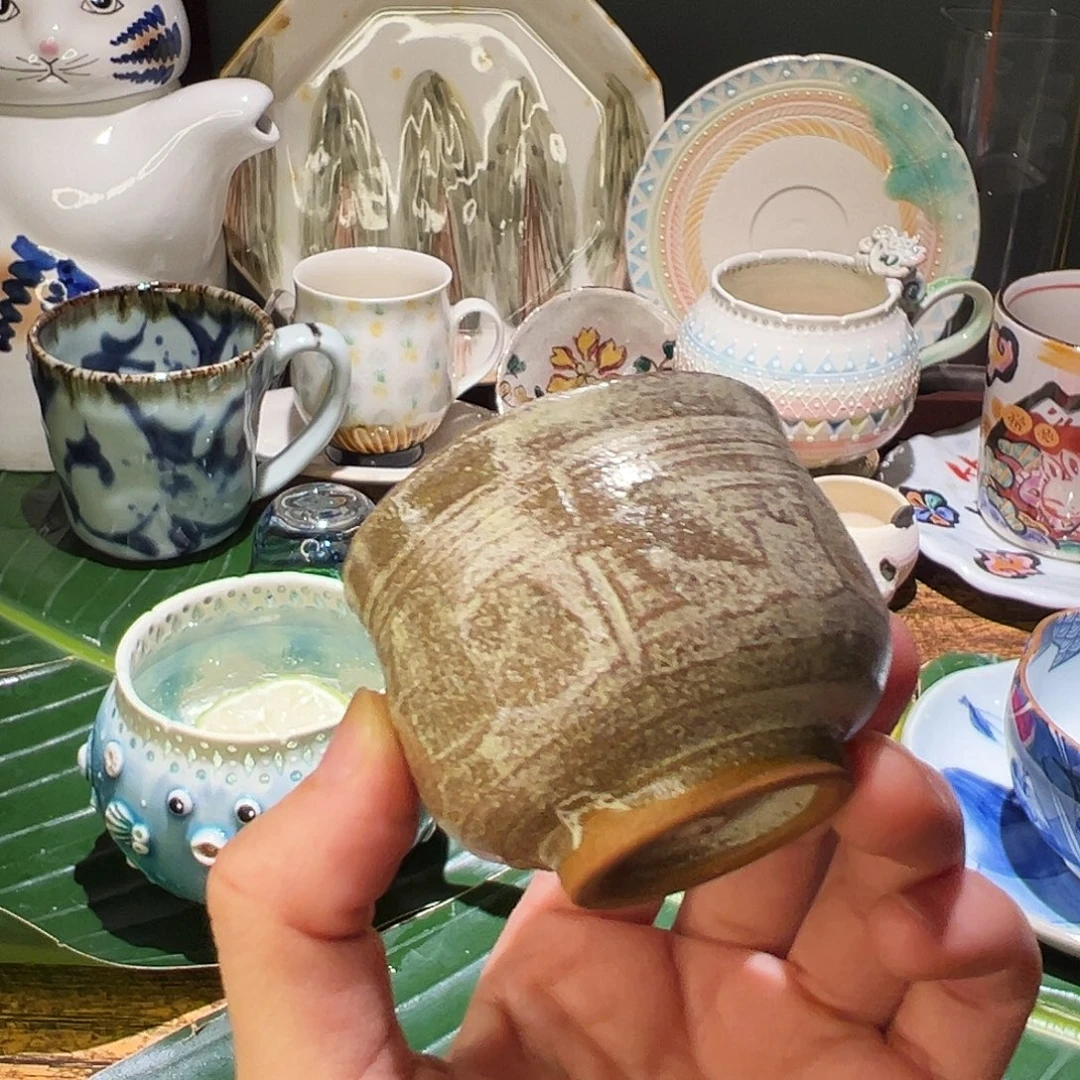 咖啡杯和茶杯也好好吃