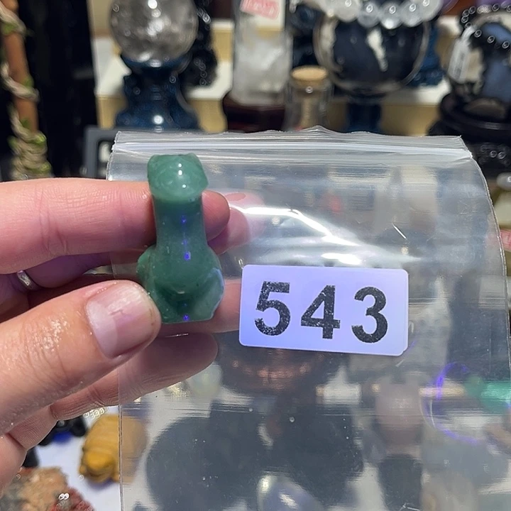 未镶嵌水晶大型摆件（非配饰）