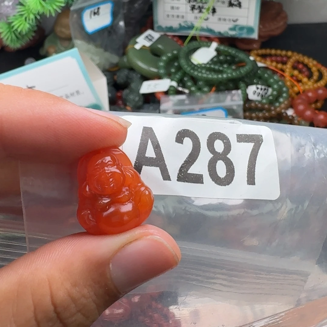 未镶嵌南红玛瑙珠宝奇石