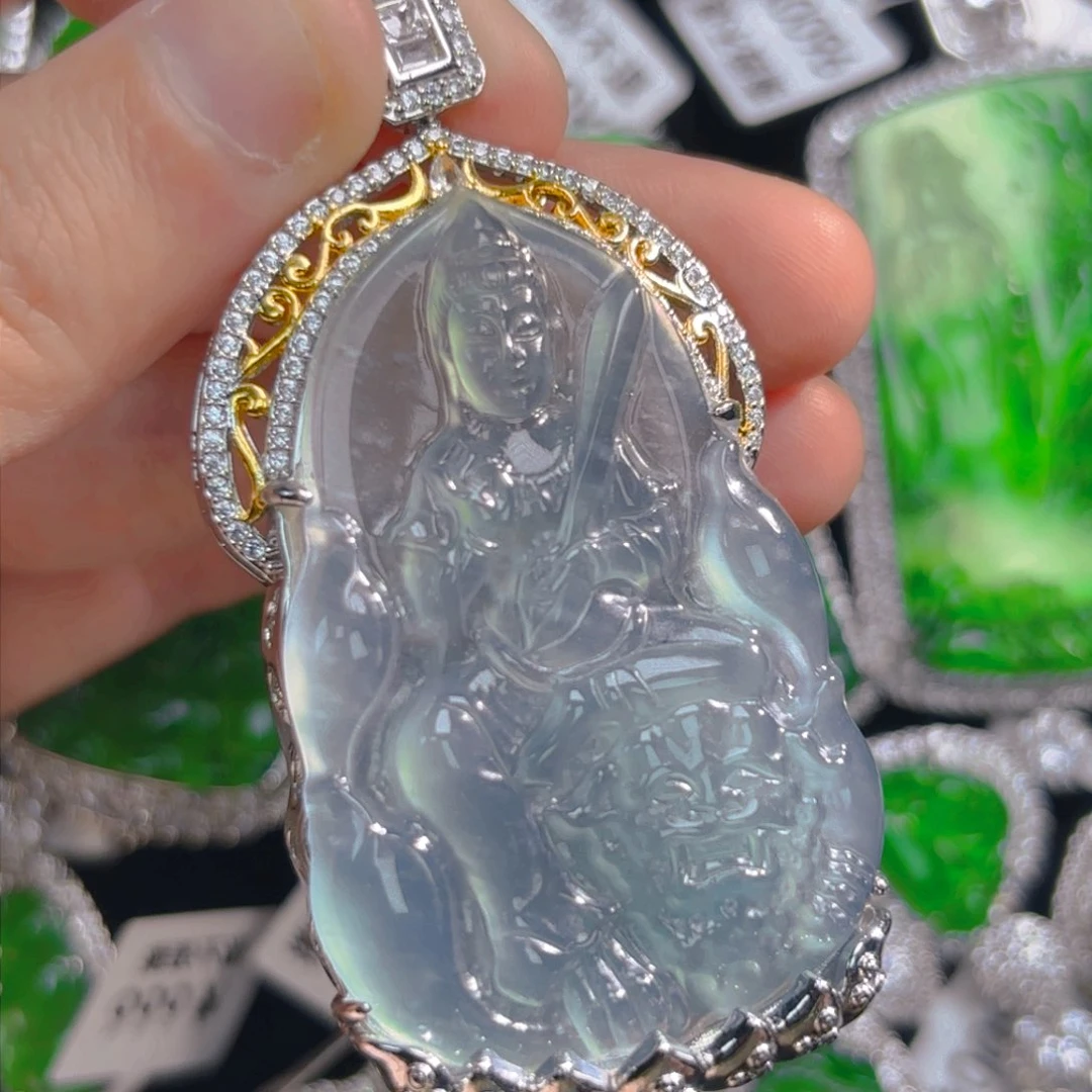 翡翠颈饰未镶嵌文殊菩萨