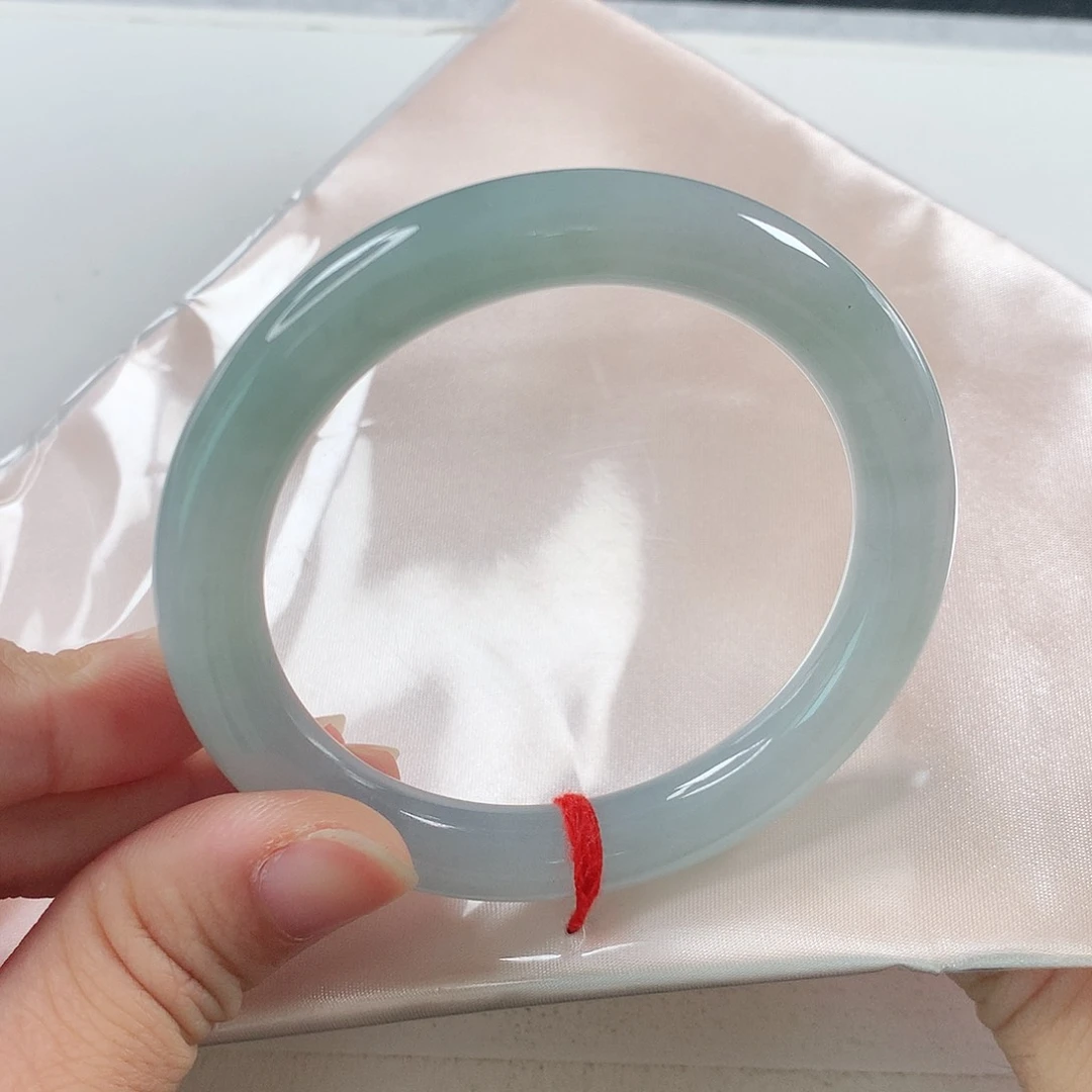 翡翠手镯（圆镯）未镶嵌⑨⑤