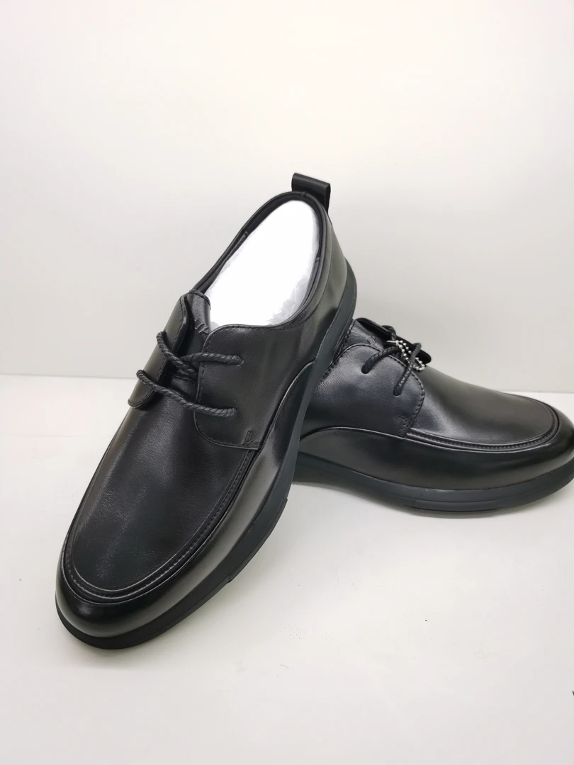 休闲风防滑系带软底商务黑色休闲素面休闲皮鞋