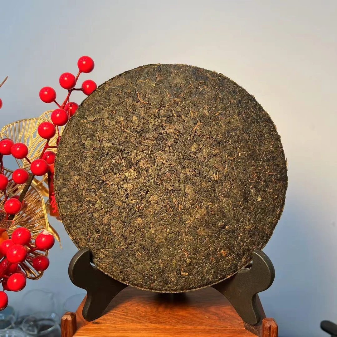 G.99年高山铁观音 老茶 整饼357g