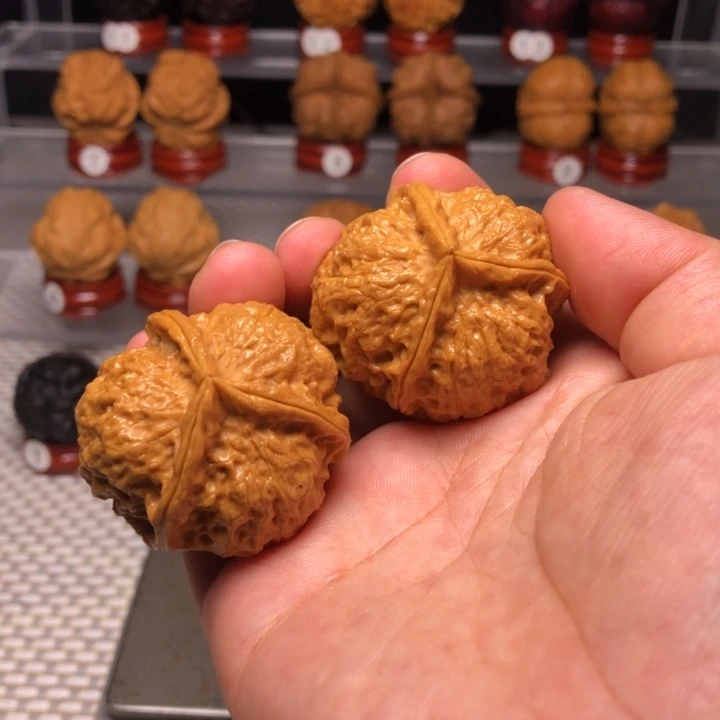 把件文玩核桃12七星大三棱