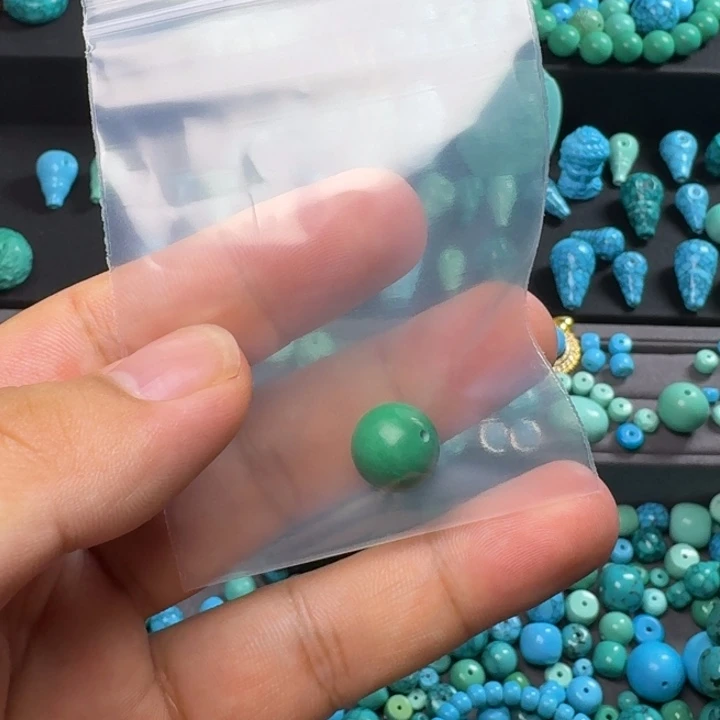 Q***·老油绿卡12.4圆珠单颗