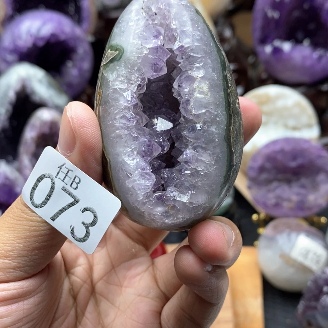 未镶嵌大型摆件（非配饰）水晶