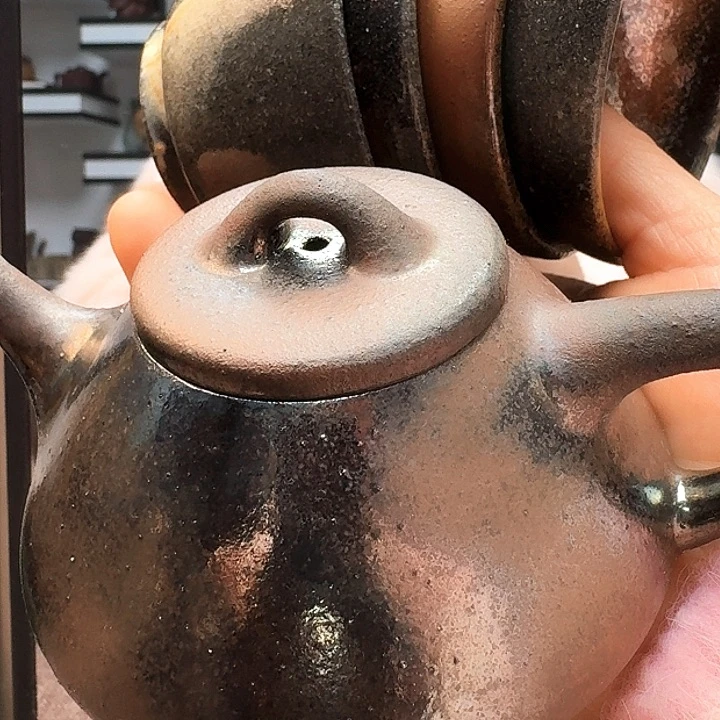 紫砂茶壶日***雨宜兴紫砂工艺美术精品