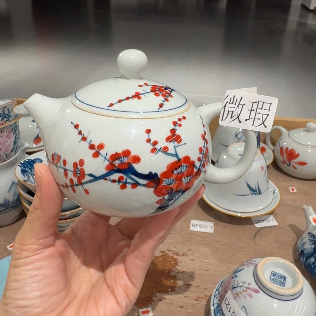 釉下手绘茶具微瑕