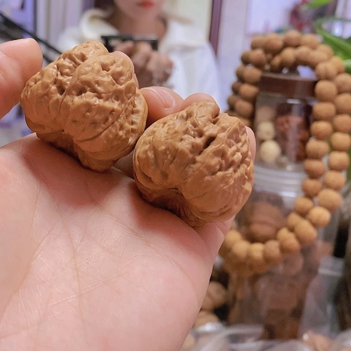 【闪购商品】文玩核桃把件38蛤蟆头油