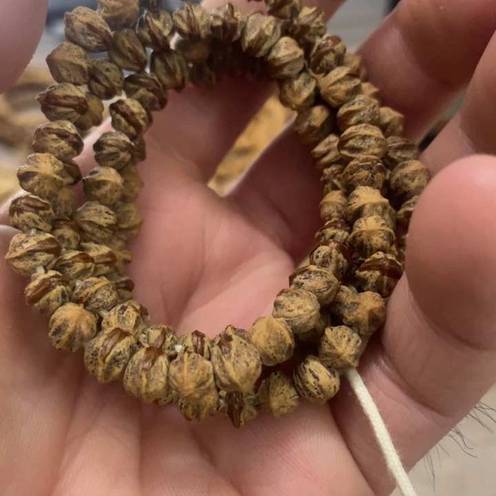 墨***辰柏香籽/百香籽吊坠