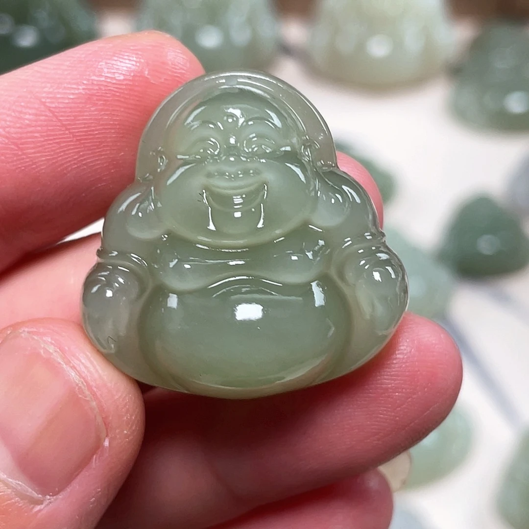 和田玉未镶嵌吊坠(不含链)瑕疵30