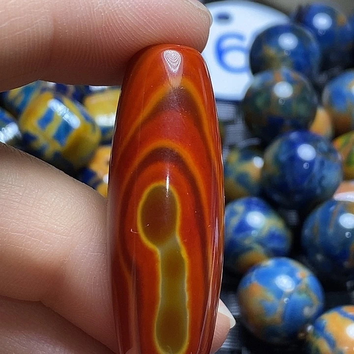 顺***水玛瑙/玉髓未镶嵌颈饰