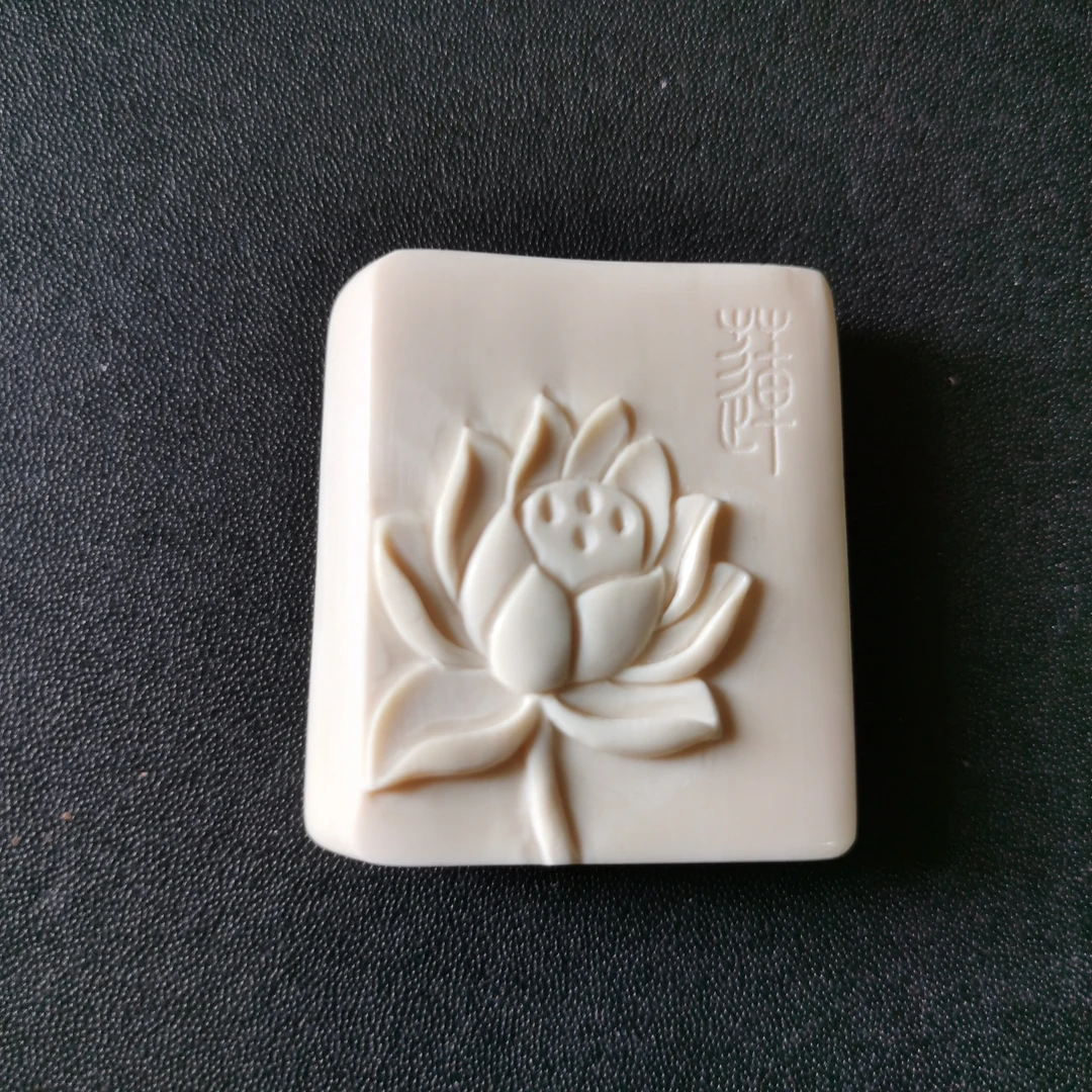 猛犸雕刻把件kk244