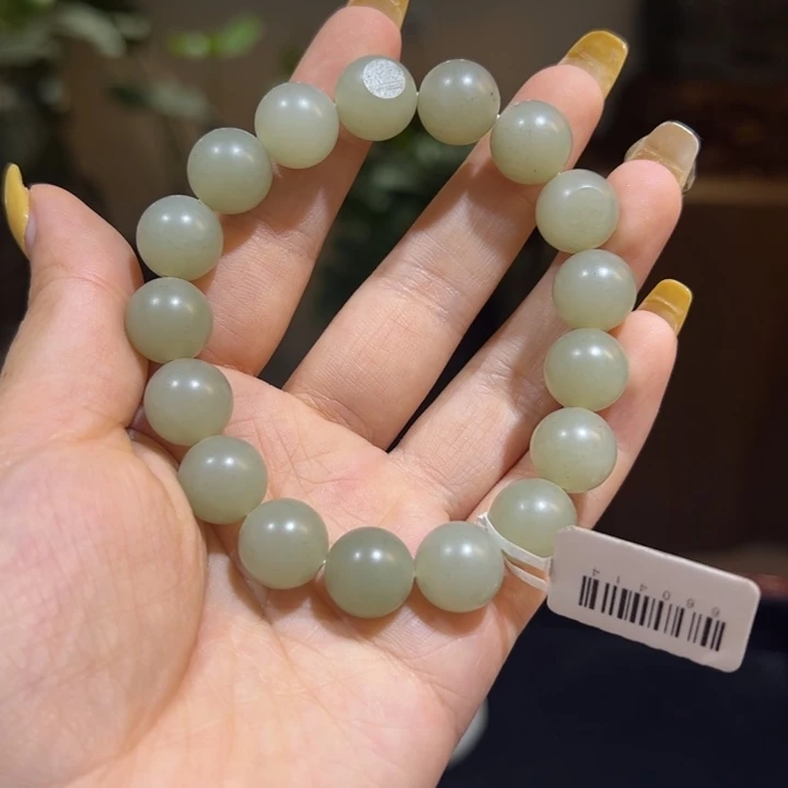 手链未镶嵌和田玉（子料）