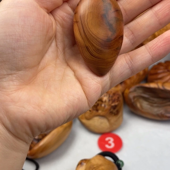 木太行精品闻香挂坠