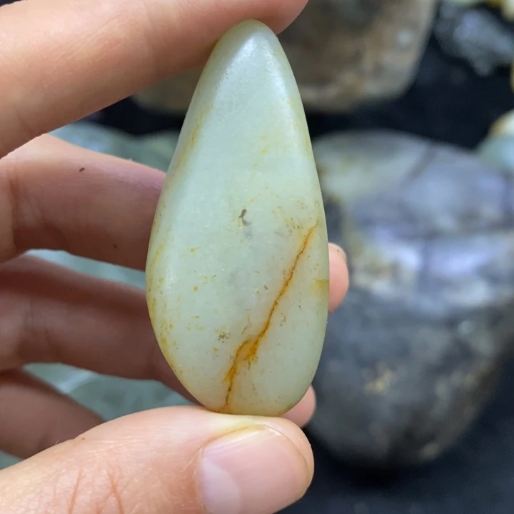 未镶嵌和田玉（糖玉）挂件