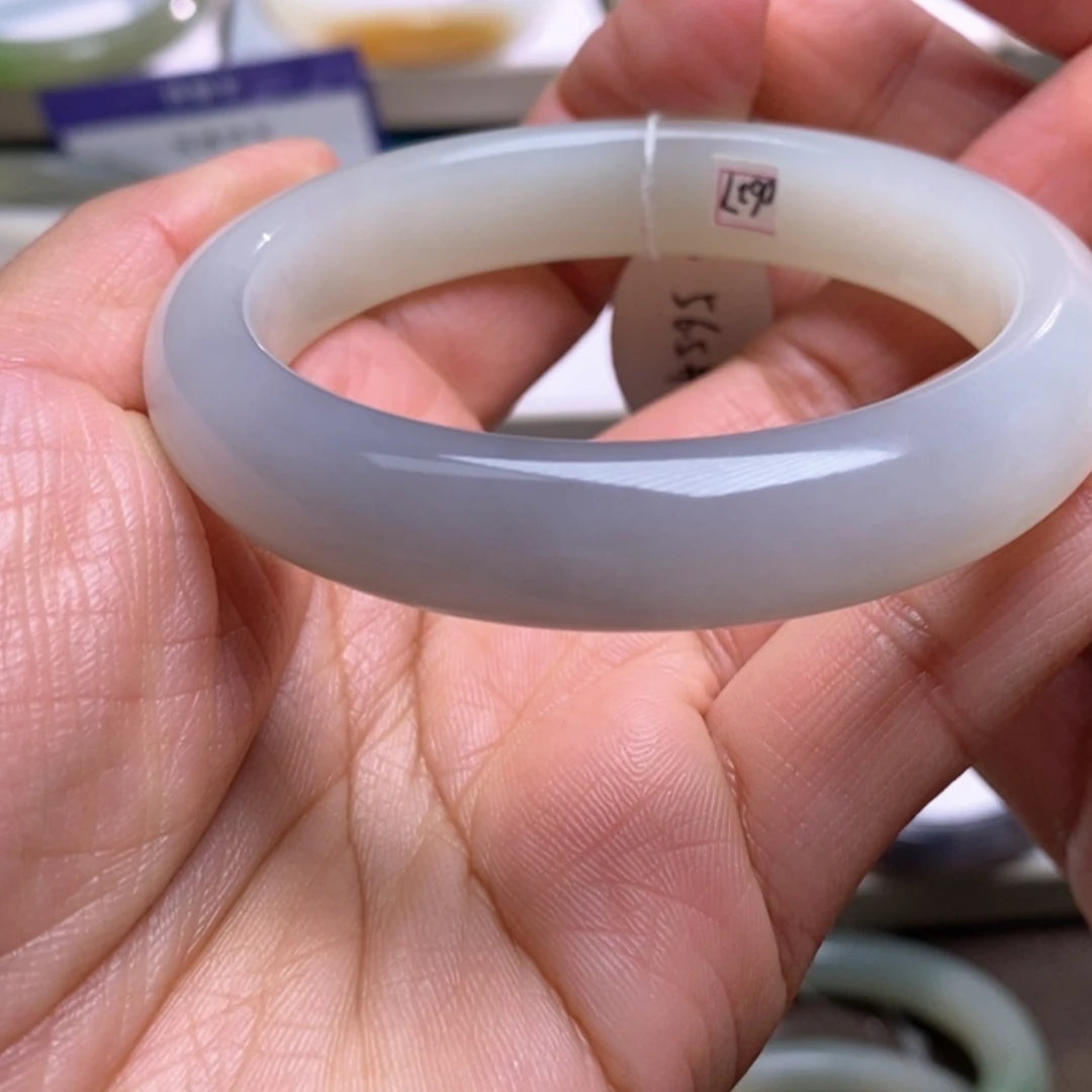 【闪购商品】和田玉手镯未镶嵌希*