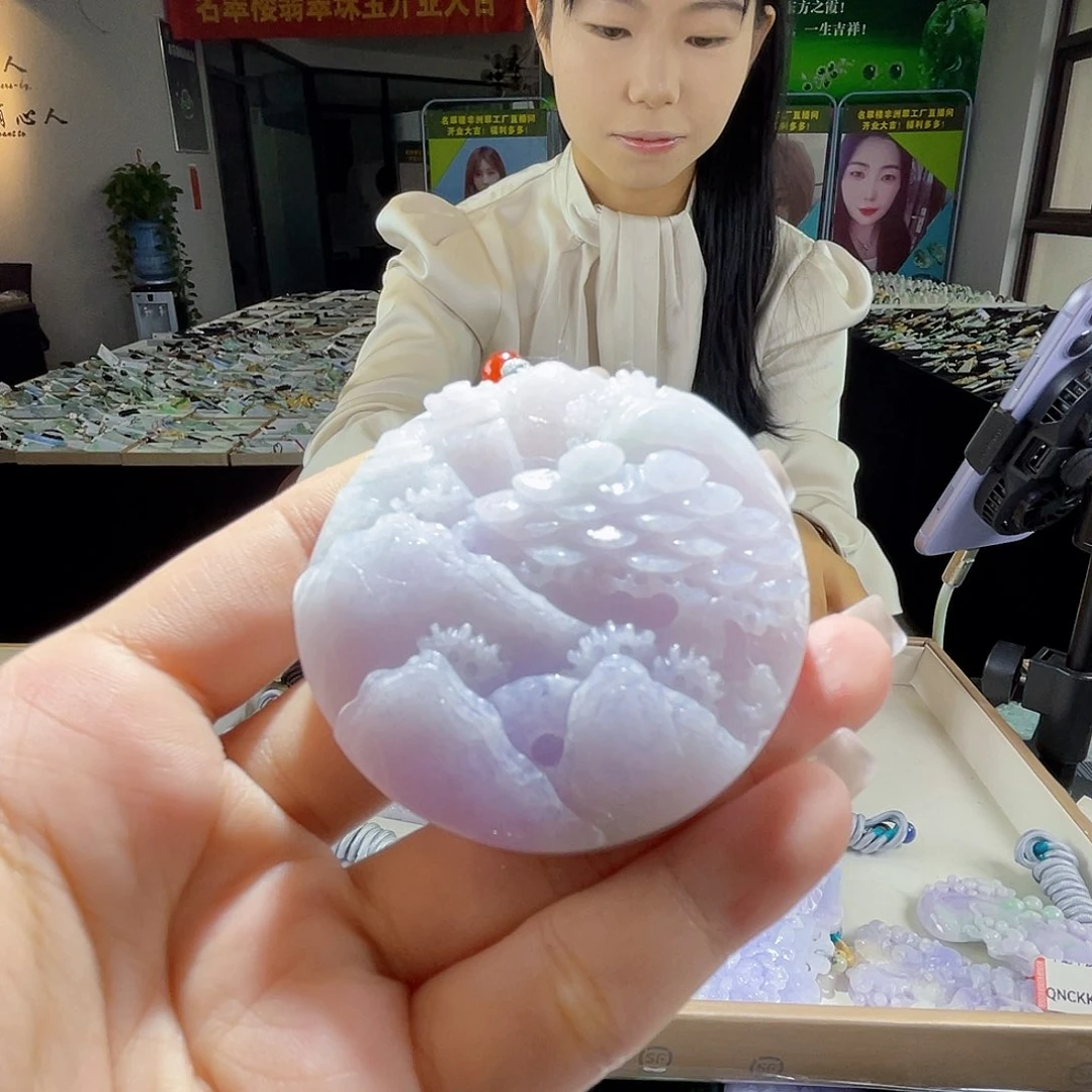 颈饰未镶嵌翡翠一