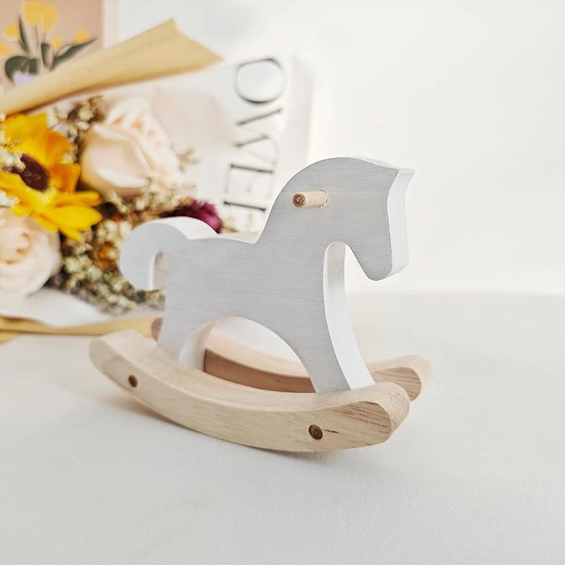 实木小木马桌面摆件创意儿童玩具可爱装饰品摇摇马送礼日常动物