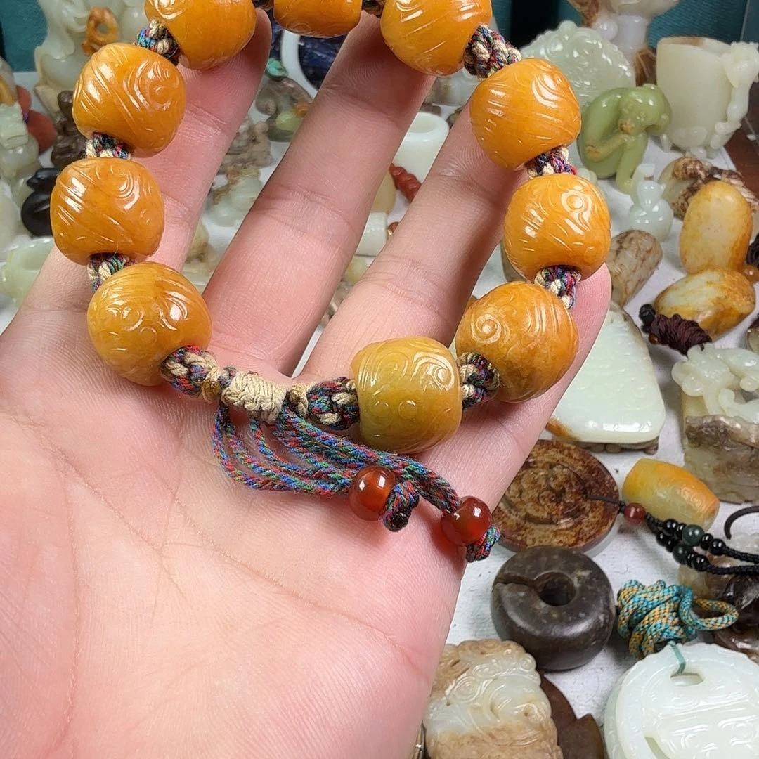 老***1和田玉未镶嵌手链