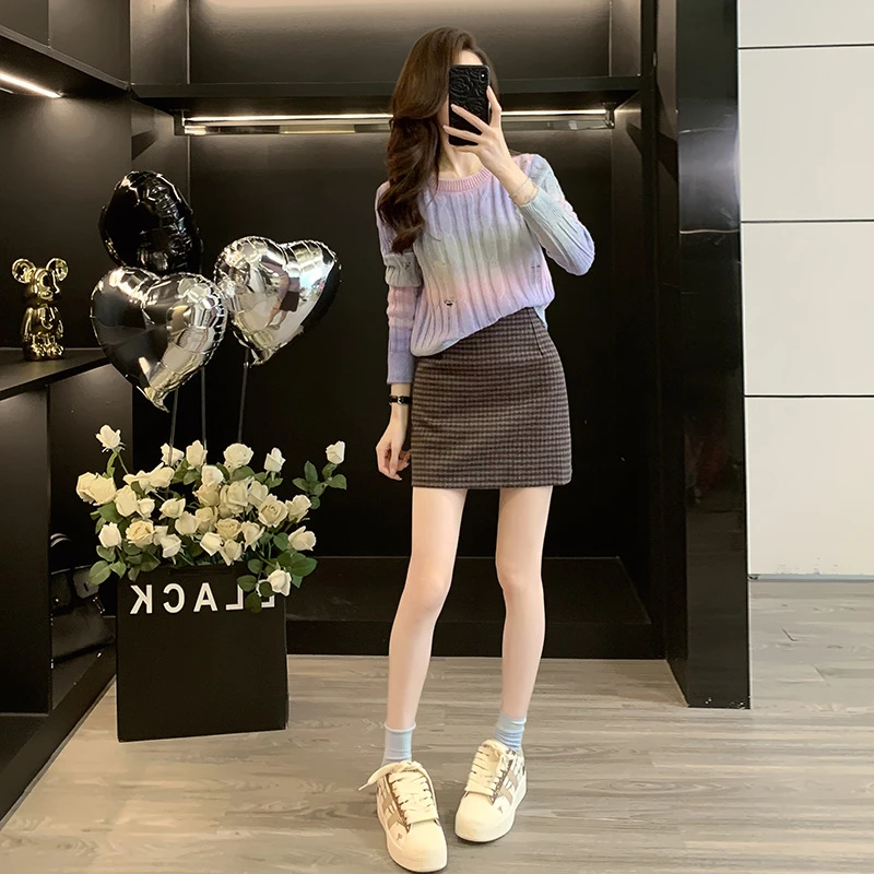 日系复古设计感小众慵懒风宽松渐变减龄少女针织衫毛呢短裙两件套