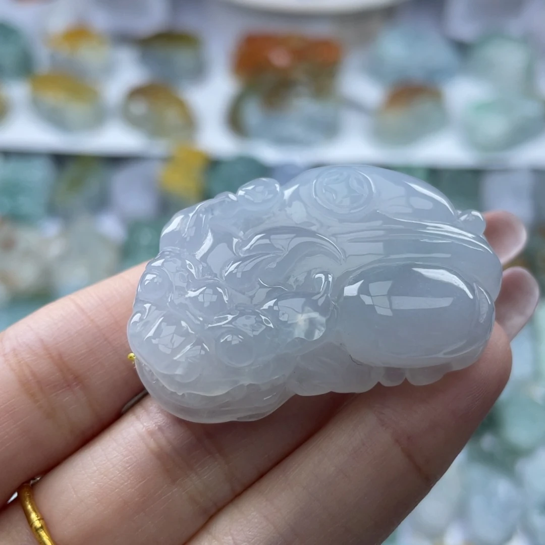 颈饰未镶嵌翡翠貔貅28