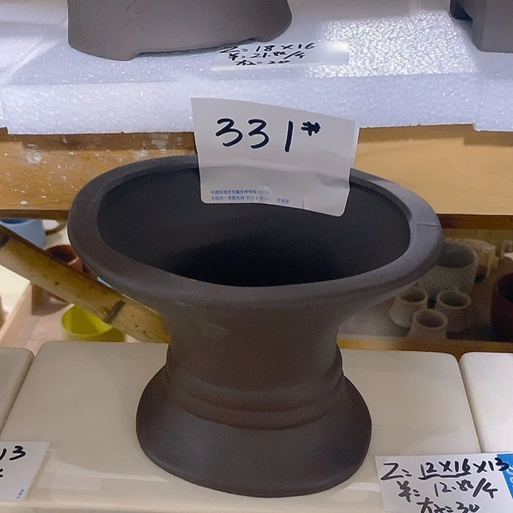 摆件多肉瑕疵盆有孔