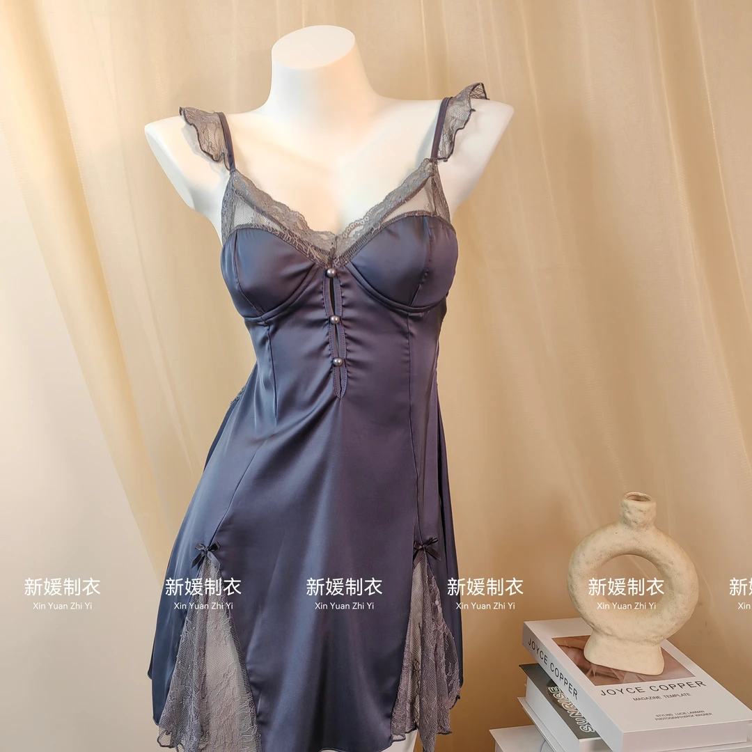 「新媛2号」睡衣女高级感蕾丝拼接带胸垫纯欲深V吊带睡裙