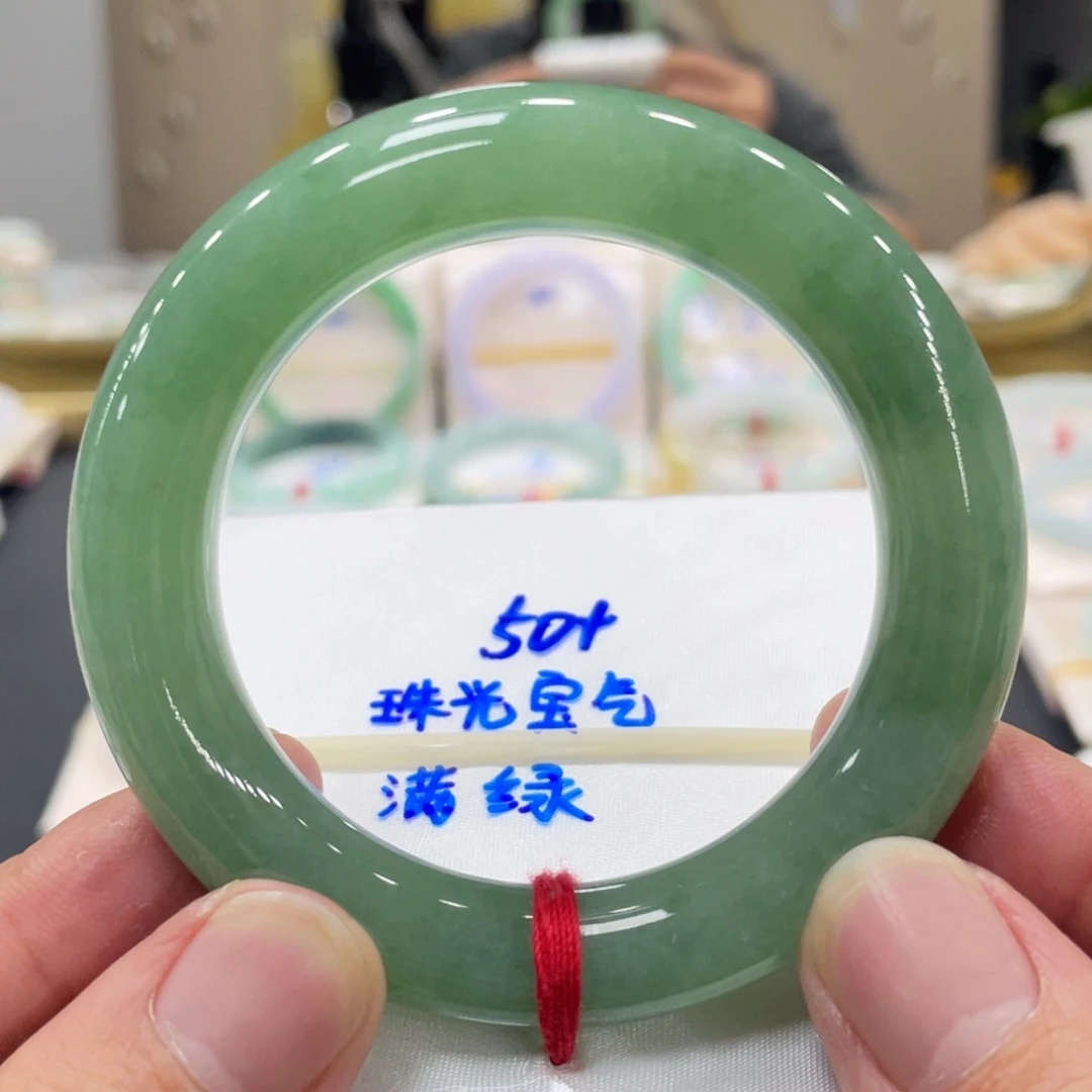 翡翠未镶嵌手镯翡翠手镯