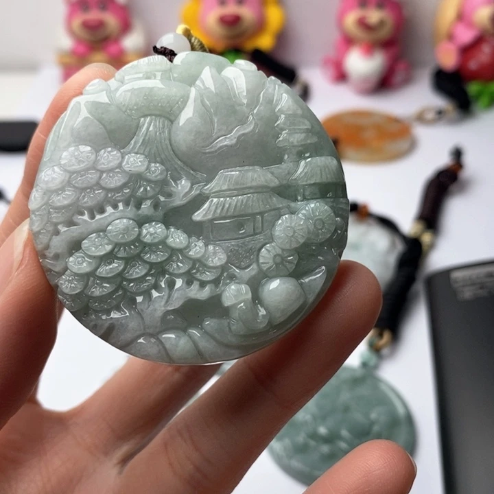 翡翠未镶嵌颈饰翡翠