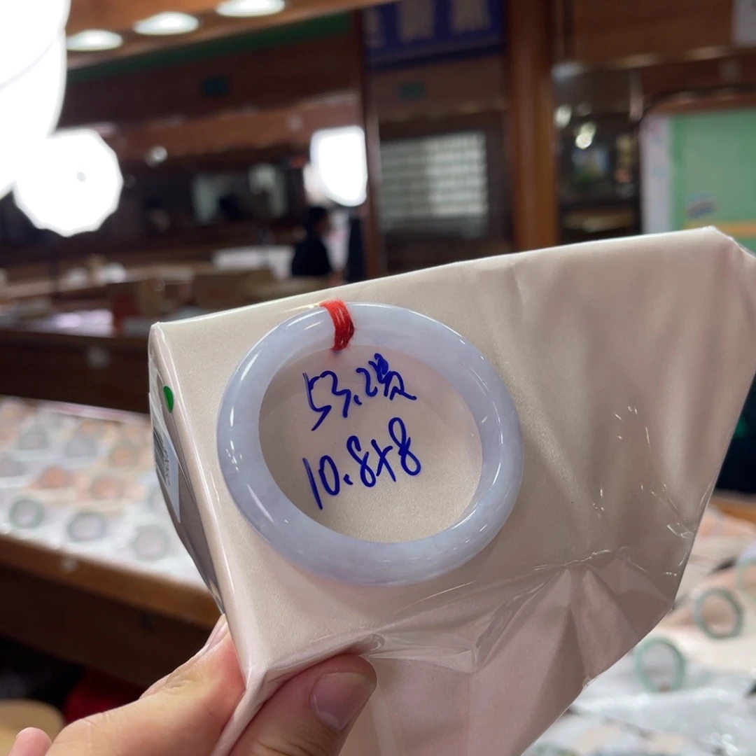 未镶嵌手镯翡翠翡翠