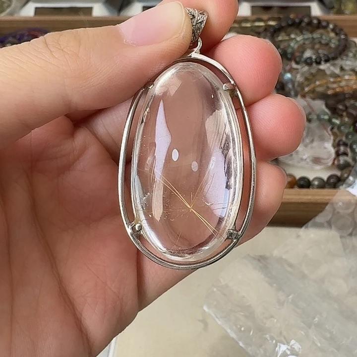 颈饰合金水晶矿坑