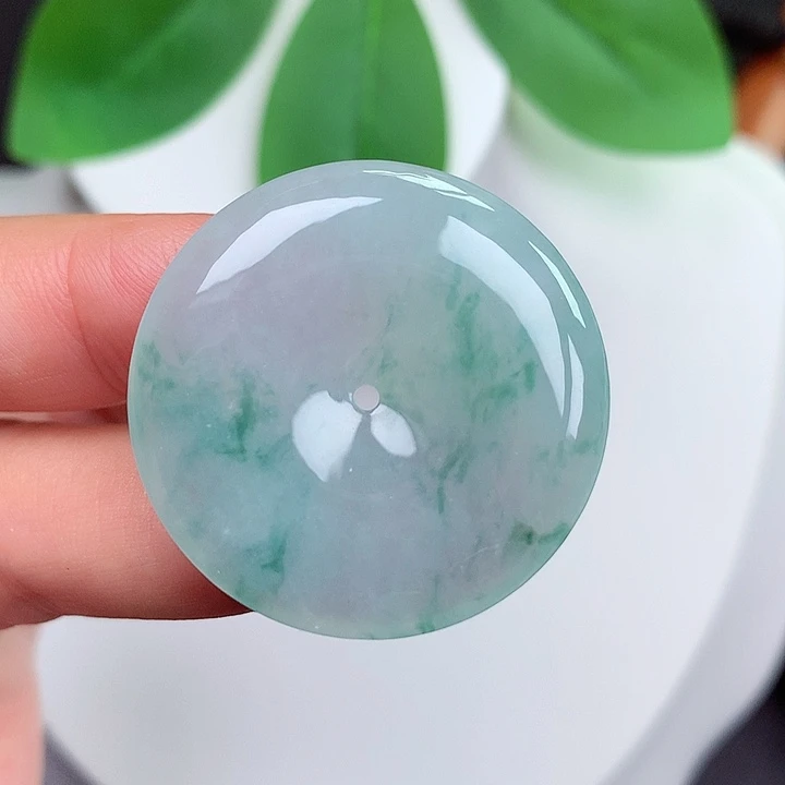 颈饰未镶嵌翡翠平安扣 31.7x5.3mm