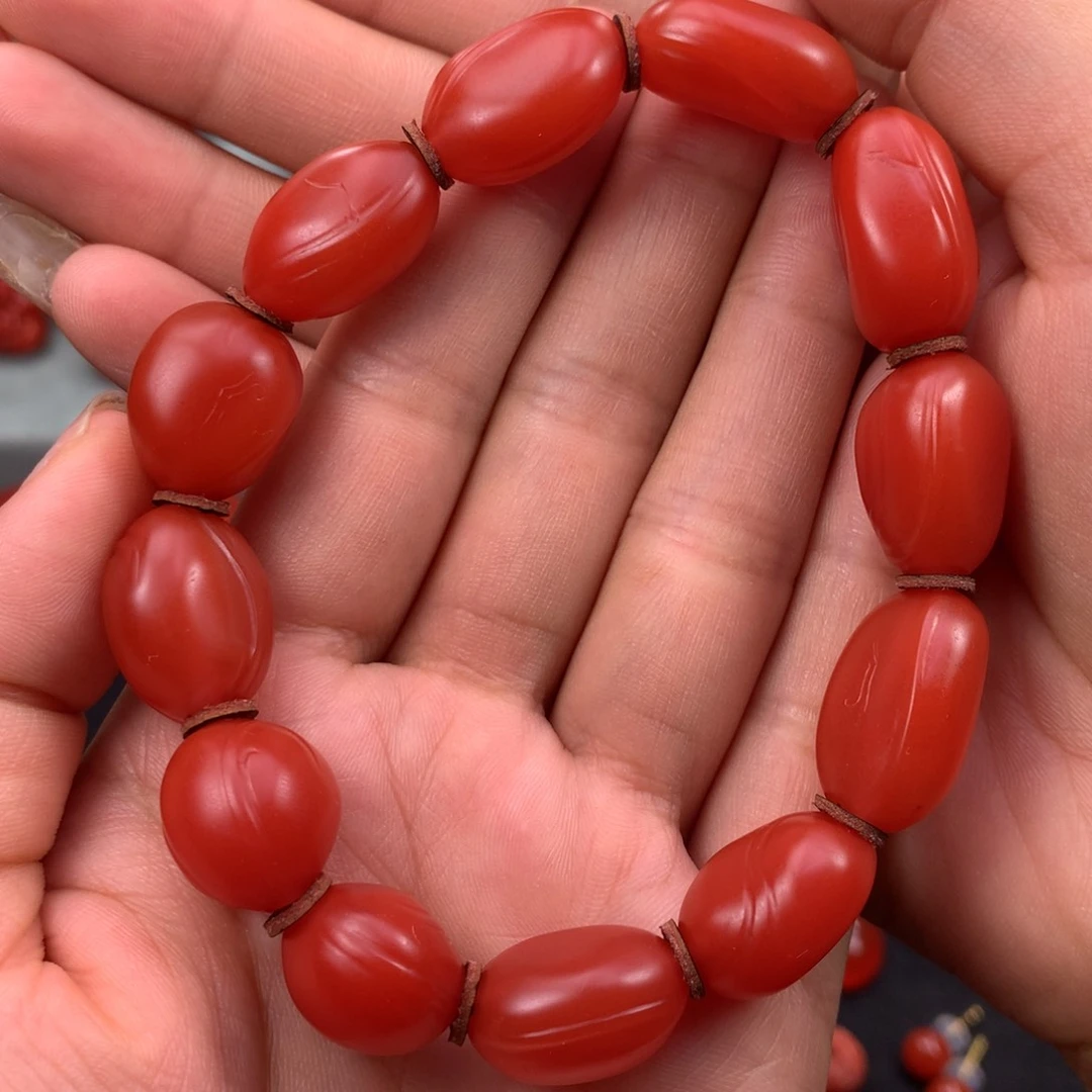 南红玛瑙手串未镶嵌