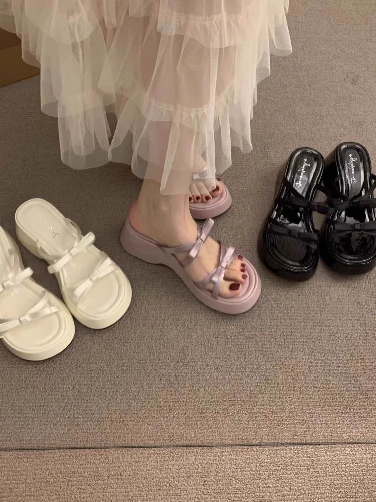 法式温柔厚底坡跟凉拖鞋女2025夏季仙女蝴蝶结一字拖甜美优雅凉鞋