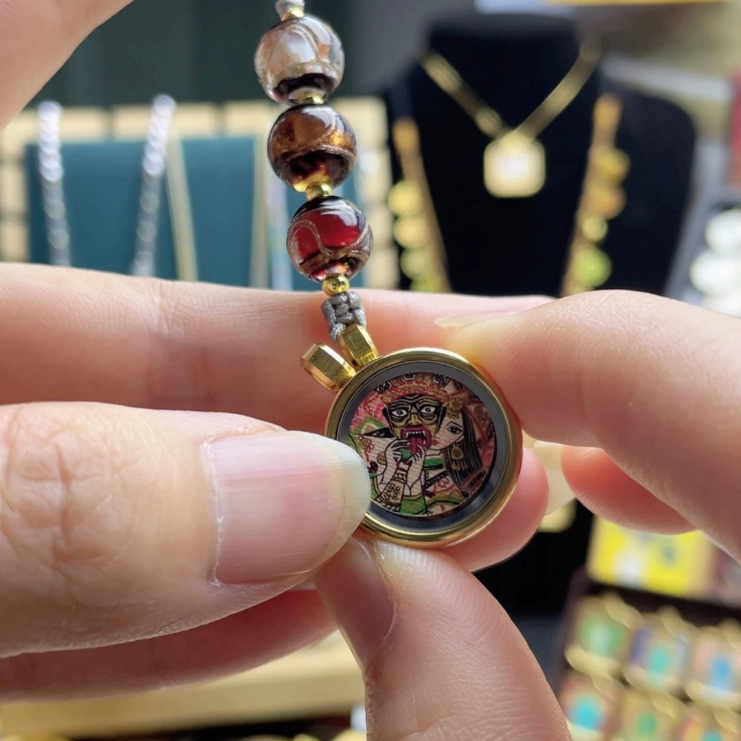 唐卡等多种形式的艺术形式