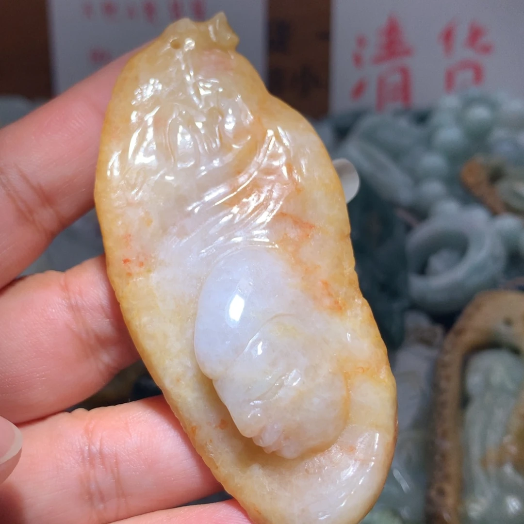 翡翠未镶嵌颈饰保真天然A货翡翠