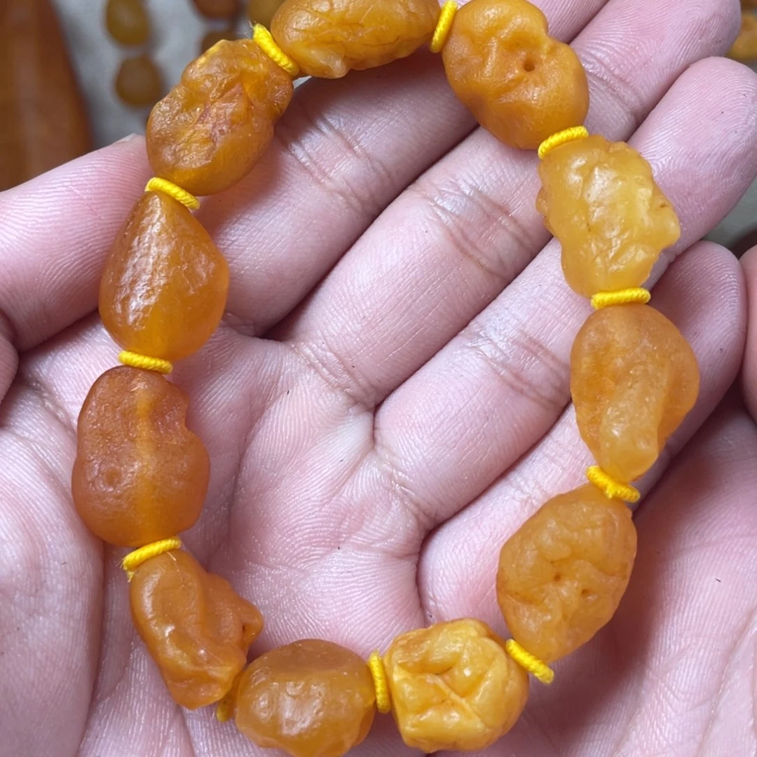 琥珀珠宝奇石未镶嵌