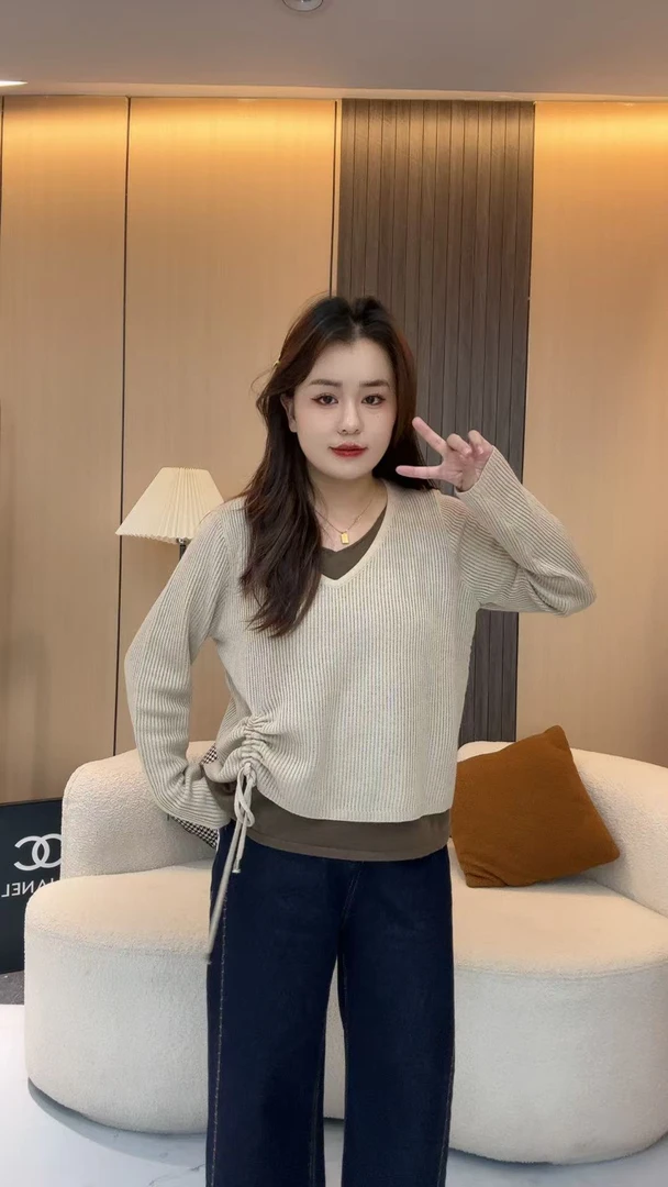 70241#25秋装新款胖mm大码女设计感撞色假两件抽绳针织上衣