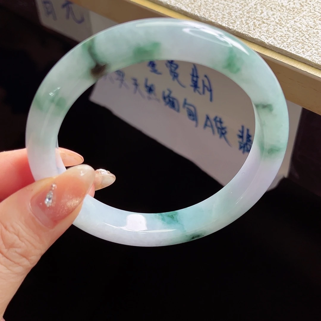 翡翠未镶嵌手镯手镯