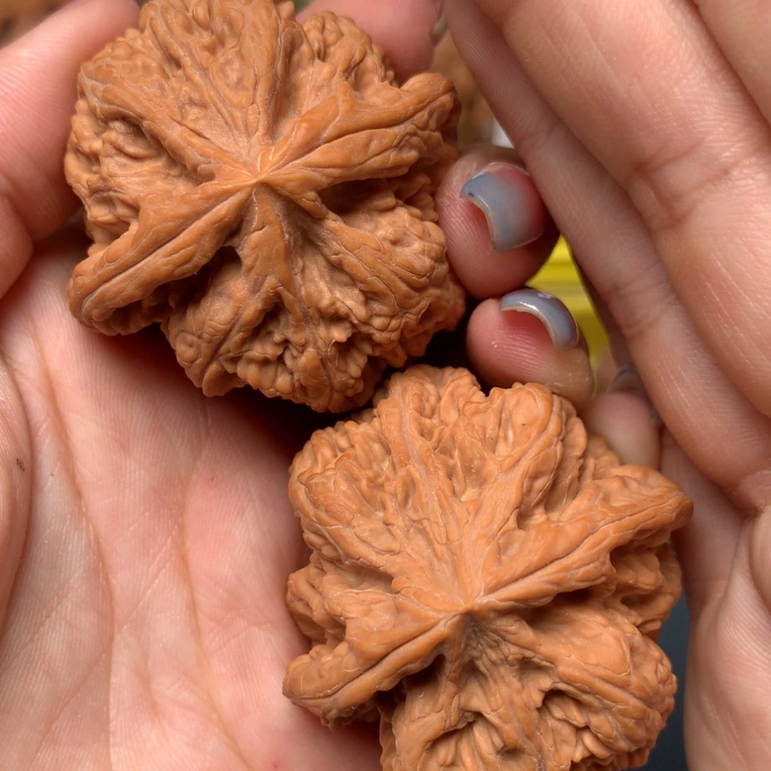 文玩核桃把件47-19960-02