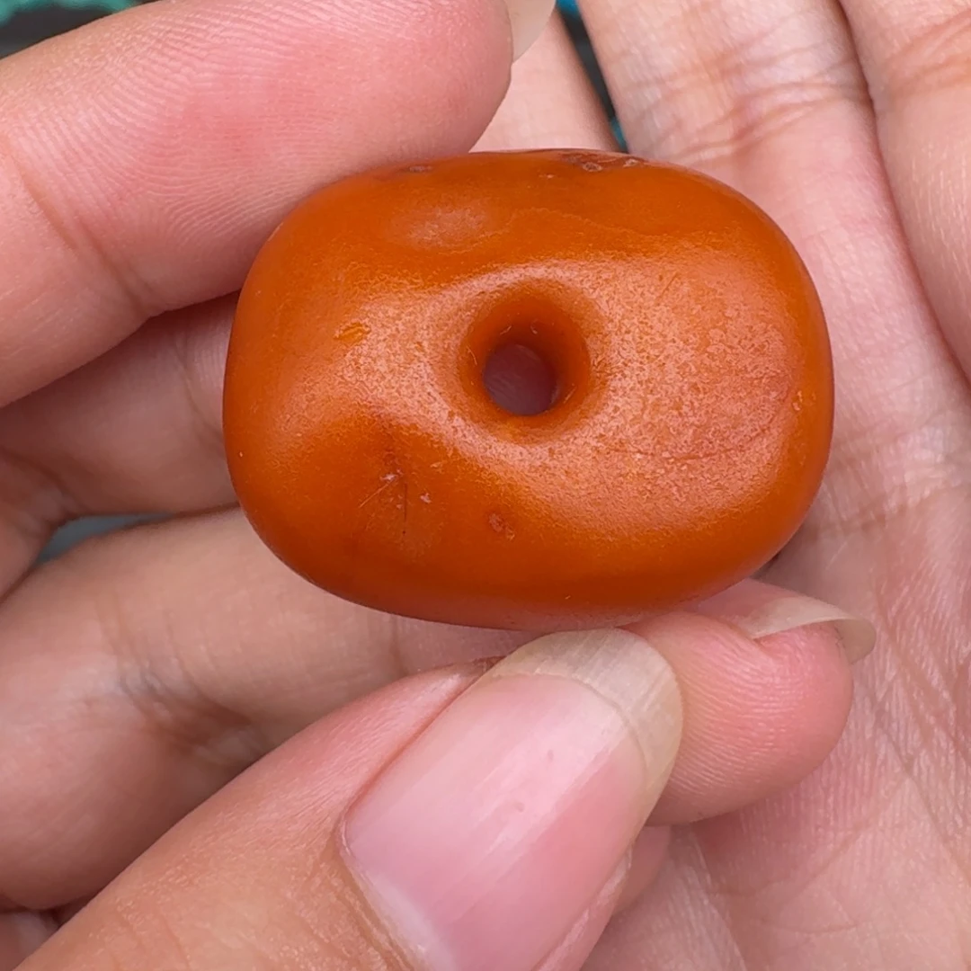 蜜蜡颈饰未镶嵌直径28红皮蜡福利不退不换