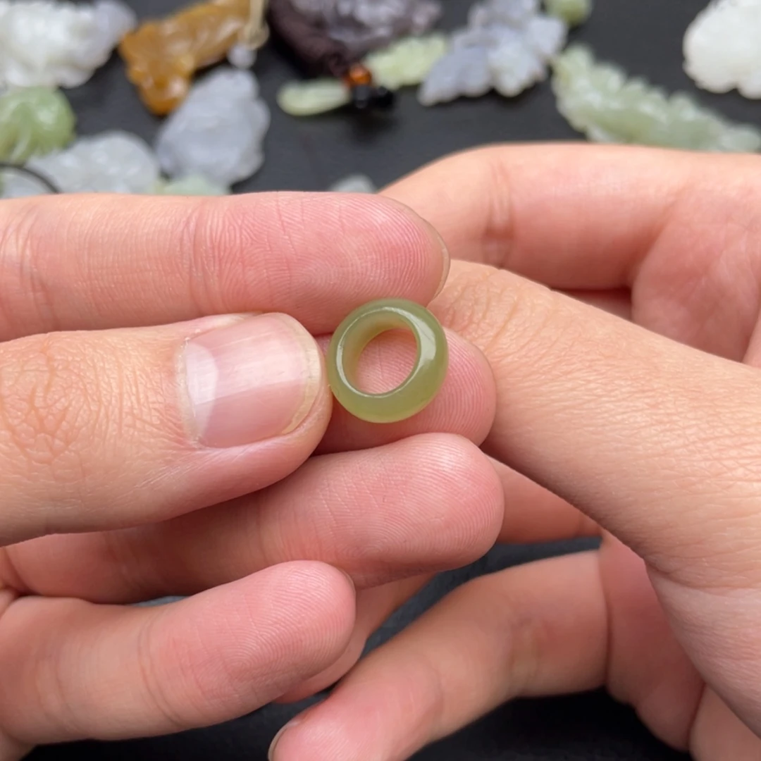 【闪购商品】和田玉颈饰未镶嵌ヾ****