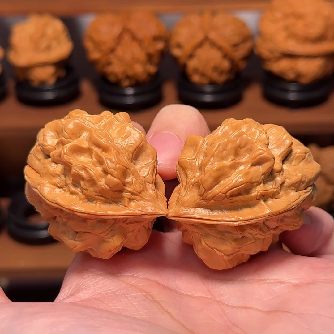 ?***吉39尺蝎子王云南铁核桃